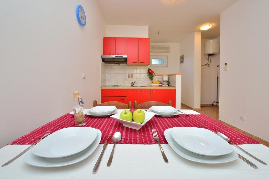 Sara Apartments 돈제페트레케인 객실 사진